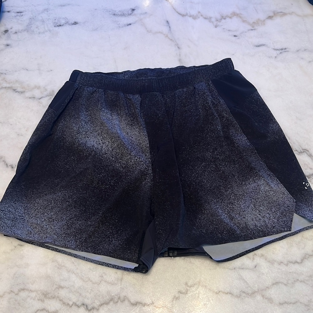 Lululemon 6inch surge shorts size large
